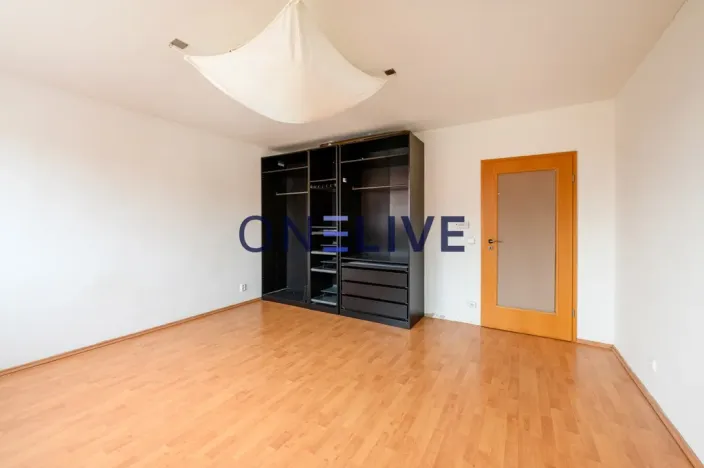 Pronájem bytu 3+1, Praha - Holešovice, 89 m2