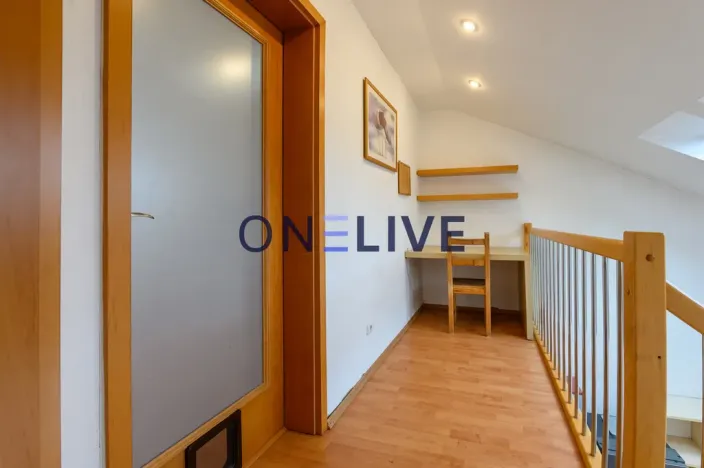 Pronájem bytu 3+1, Praha - Holešovice, 89 m2