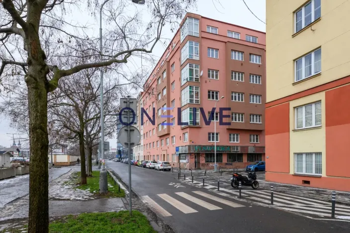 Pronájem bytu 3+1, Praha - Holešovice, 89 m2