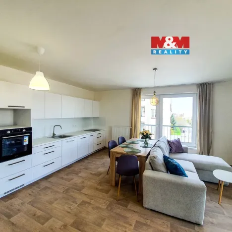 Pronájem bytu 2+kk, Pardubice - Zelené Předměstí, Na Spravedlnosti, 66 m2