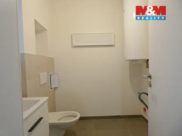 Pronájem bytu 3+kk, Libenice, 87 m2