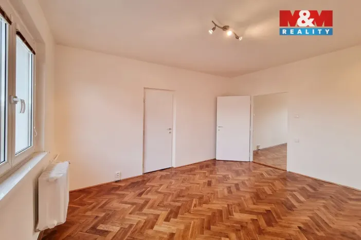 Pronájem bytu 3+1, Karlovy Vary, Budovatelů, 72 m2