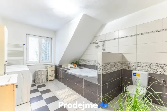 Prodej rodinného domu, Dobšice, Dolní, 277 m2