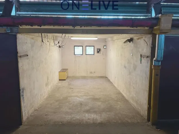 Pronájem garáže, Plzeň, Čermákova, 20 m2