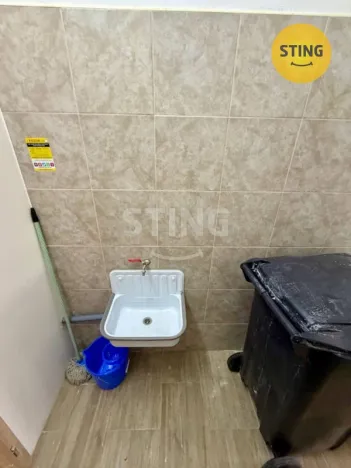 Pronájem obchodního prostoru, Kralupy nad Vltavou, Dvořákovo nám., 50 m2