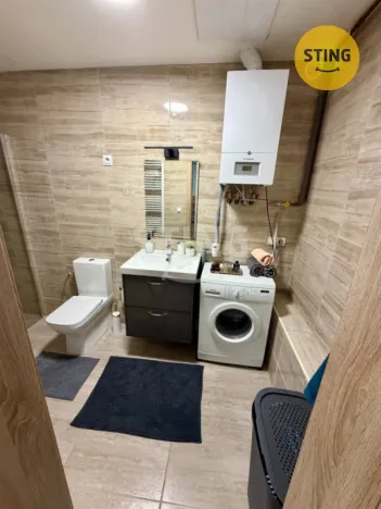 Pronájem obchodního prostoru, Kralupy nad Vltavou, Dvořákovo nám., 50 m2