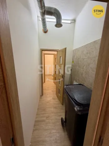 Pronájem obchodního prostoru, Kralupy nad Vltavou, 50 m2