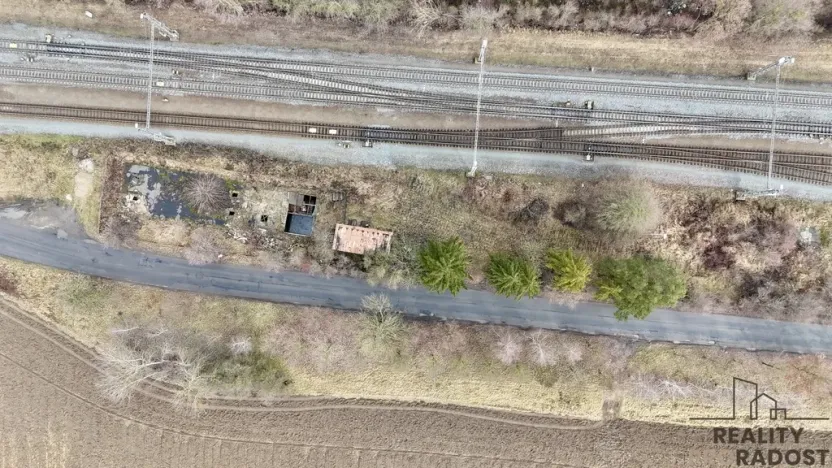 Prodej komerční nemovitosti, Červenka, 1800 m2