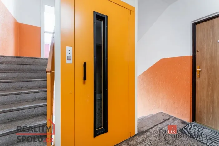 Prodej bytu 2+1, Pardubice - Zelené Předměstí, Arnošta z Pardubic, 47 m2