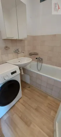 Pronájem bytu 2+1, Valašské Meziříčí - Krásno nad Bečvou, Na Šištotě, 62 m2