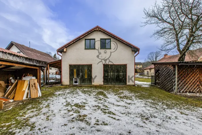 Prodej rodinného domu, Nová Ves, 300 m2