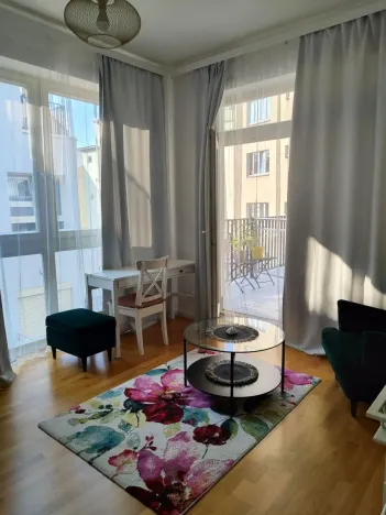 Pronájem bytu 1+kk, Praha - Vinohrady, Záhřebská, 30 m2