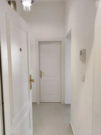 Pronájem bytu 1+kk, Praha - Vinohrady, Záhřebská, 30 m2