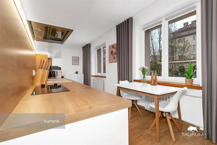 Prodej bytu 2+1, Plzeň - Východní Předměstí, Strnadova, 54 m2