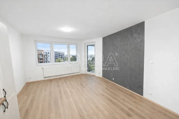 Pronájem bytu 2+kk, Praha - Střížkov, Makedonská, 56 m2