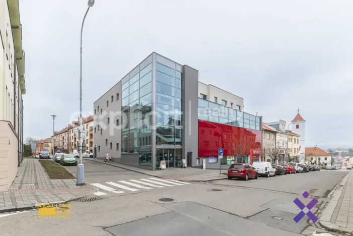 Pronájem obchodního prostoru, Uherský Brod, Bří Lužů, 72 m2