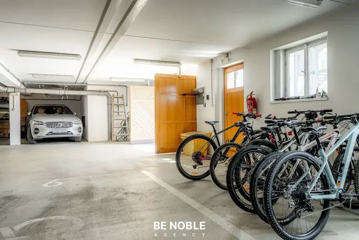 Prodej bytu 6+kk a větší, Praha - Břevnov, Kukulova, 230 m2