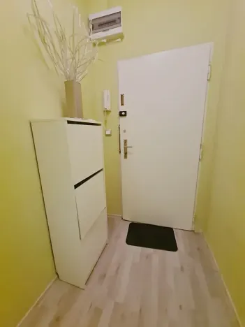 Pronájem bytu 2+1, Praha - Braník, Vrbova, 47 m2