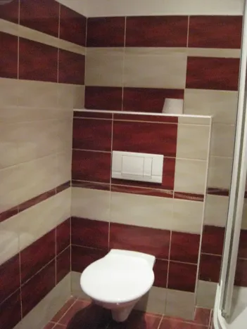 Pronájem bytu 1+1, Liberec, Husitská, 42 m2