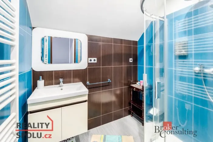 Prodej rodinného domu, Nové Hrady, Zahradní čtvrť, 214 m2