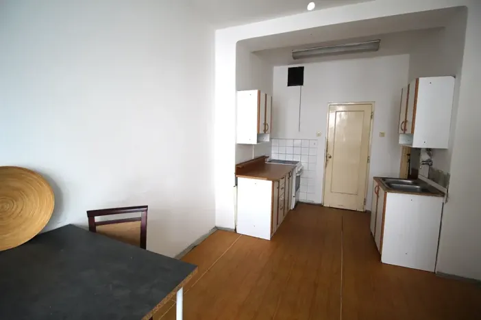 Prodej bytu 2+1, Praha - Dejvice, Kafkova, 59 m2