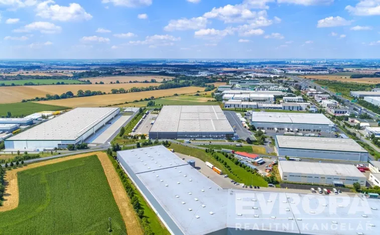 Pronájem skladu, Říčany - Jažlovice, 20940 m2