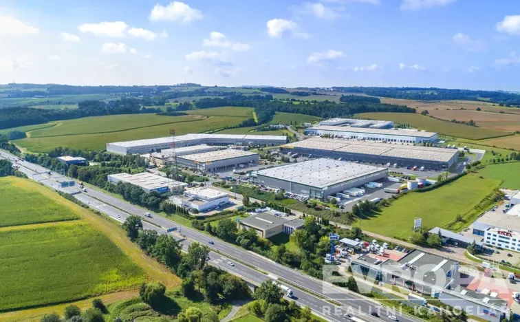 Pronájem skladu, Říčany - Jažlovice, 20940 m2