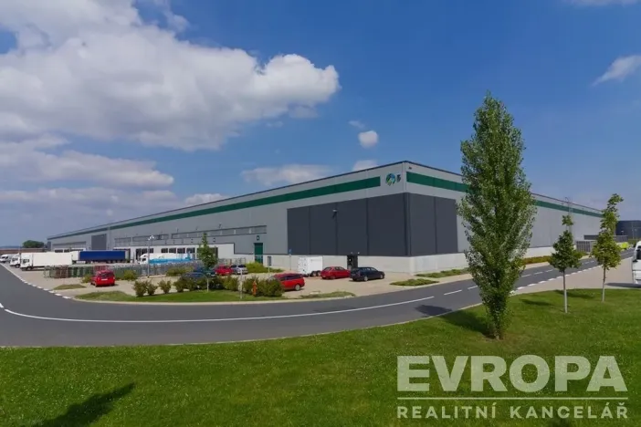 Pronájem skladu, Úžice, 14707 m2