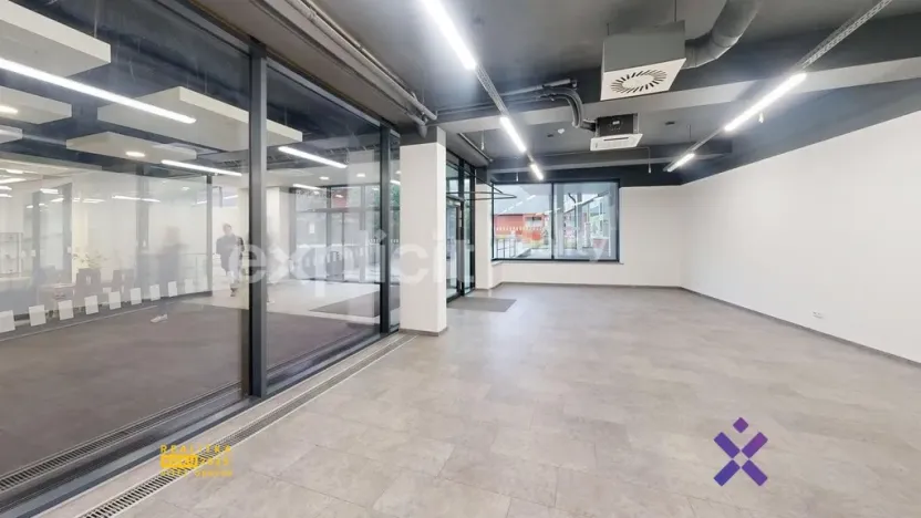 Pronájem obchodního prostoru, Zlín, Kvítková, 113 m2