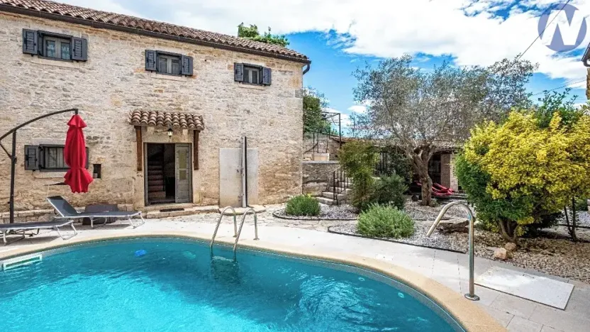 Prodej rodinného domu, Orbanići, Žminj, Chorvatsko, 230 m2