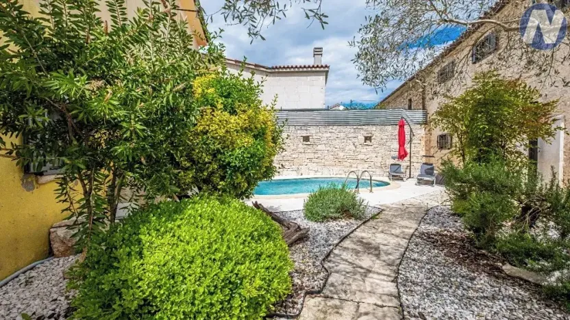 Prodej rodinného domu, Orbanići, Žminj, Chorvatsko, 230 m2