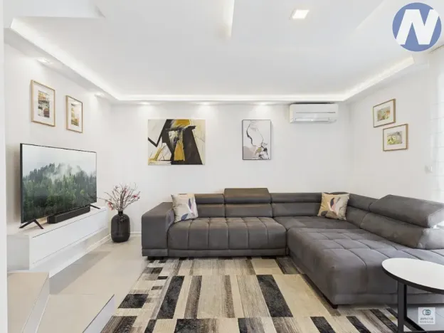 Prodej bytu 3+1, Pula, Chorvatsko, 106 m2