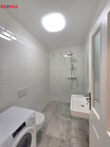 Pronájem bytu 2+kk, Všenory, Nad Burzou, 39 m2