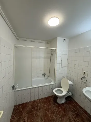 Pronájem bytu 2+kk, Hrádek nad Nisou, 1. máje, 61 m2