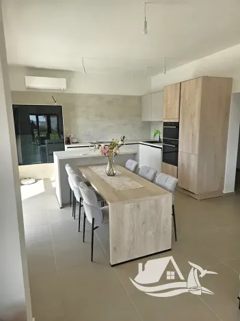 Prodej rodinného domu, Vodice, Chorvatsko, 180 m2