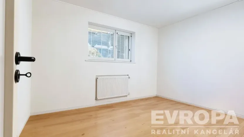 Prodej rodinného domu, Domažlice - Bezděkovské Předměstí, 463 m2