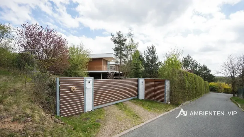 Prodej rodinného domu, Lelekovice, 388 m2