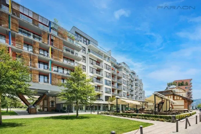 Pronájem bytu 2+kk, Praha - Holešovice, Jankovcova, 67 m2