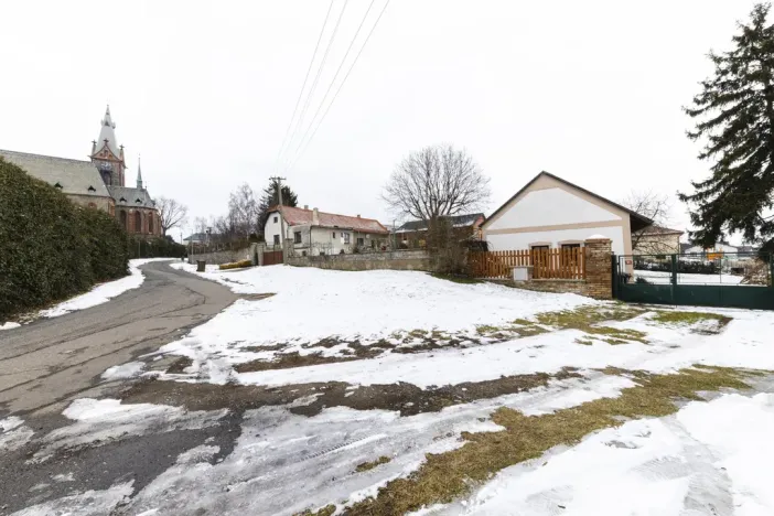 Prodej rodinného domu, Plaňany, Komenského, 111 m2