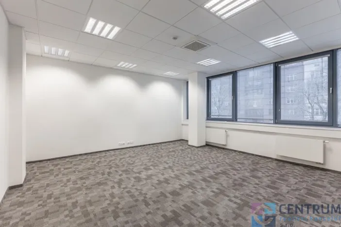 Pronájem kanceláře, Praha - Holešovice, U Pergamenky, 116 m2