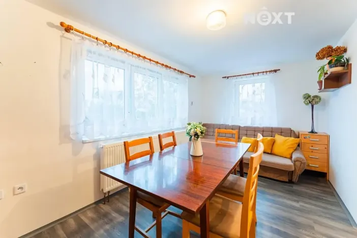 Prodej rodinného domu, Lesnice, 200 m2