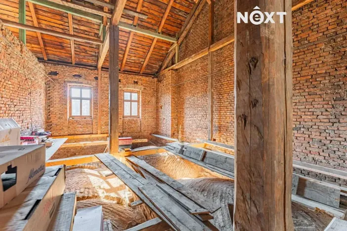 Prodej rodinného domu, Štíty, nám. Míru, 267 m2