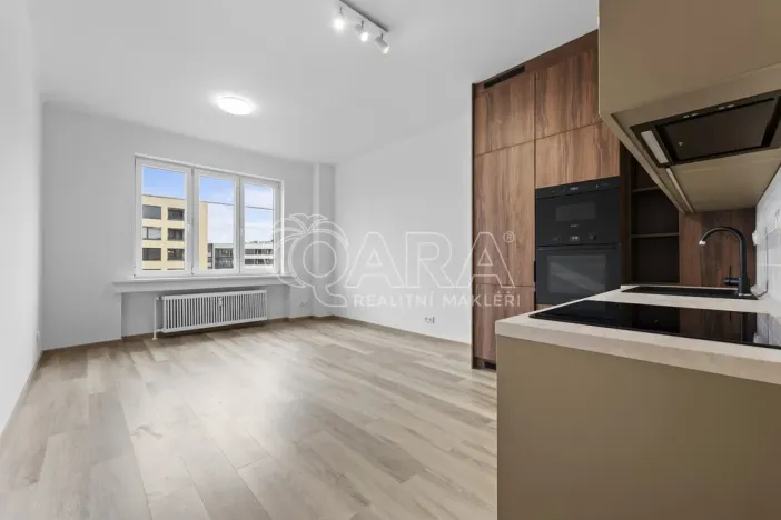 Pronájem bytu 2+kk, Praha - Holešovice, Ortenovo náměstí, 49 m2