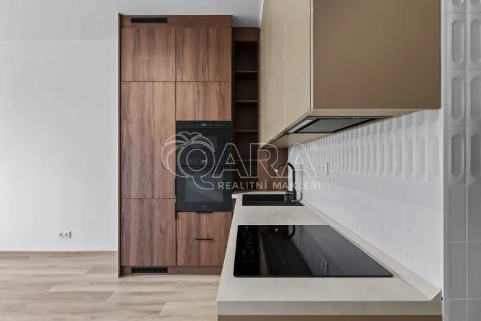 Pronájem bytu 2+kk, Praha - Holešovice, Ortenovo náměstí, 49 m2
