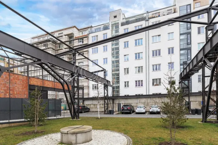 Pronájem bytu 2+kk, Praha - Holešovice, Ortenovo náměstí, 49 m2