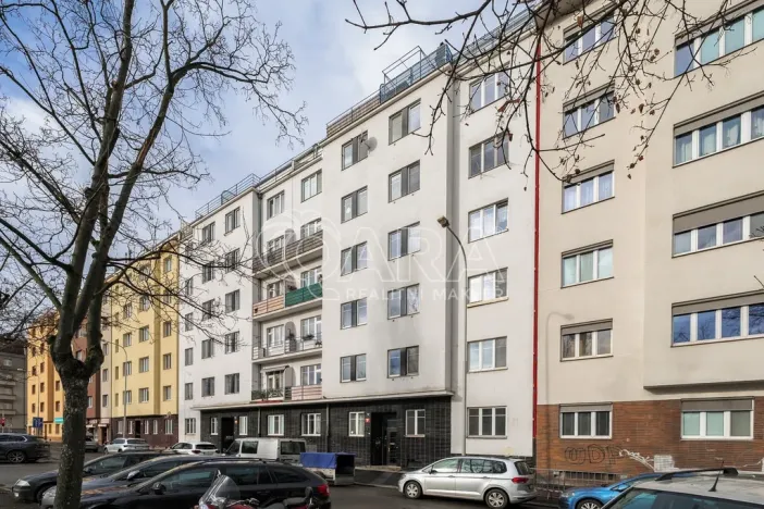 Pronájem bytu 2+kk, Praha - Holešovice, Ortenovo náměstí, 49 m2