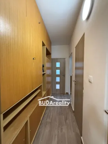 Pronájem bytu 2+1, Zlín - Malenovice, třída Svobody, 50 m2