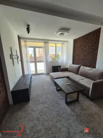 Pronájem bytu 1+1, Opava - Kateřinky, Holasická, 35 m2