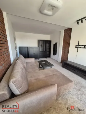 Pronájem bytu 1+1, Opava - Kateřinky, Holasická, 35 m2