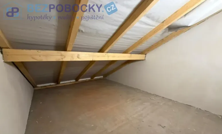 Prodej garáže, Havlíčkův Brod, 27 m2